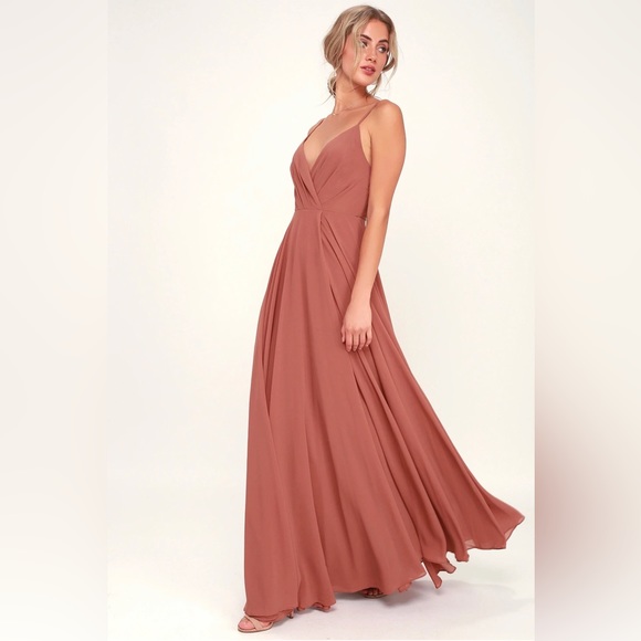 Lulu’s Chiffon Gown in WINE - Picture 5 of 12